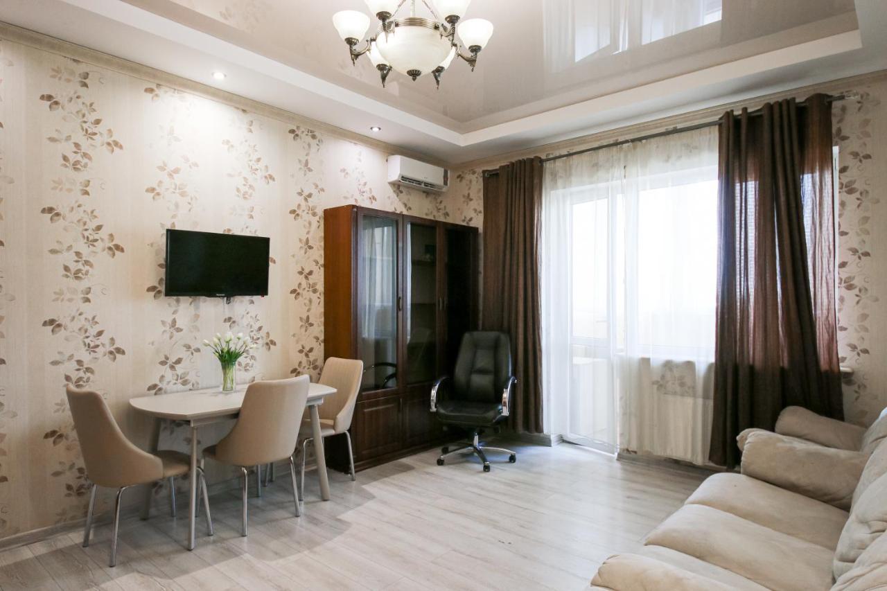 Апартаменти 2-Кімнатні В Новобудові М. Дружби Народів Kiew Exterior foto